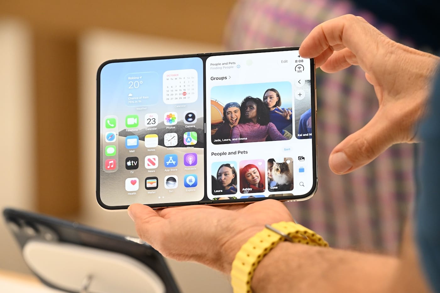 Some iPhone Duo Screens Are Cracking, With Replacements Backordered Until 2027 — SFist